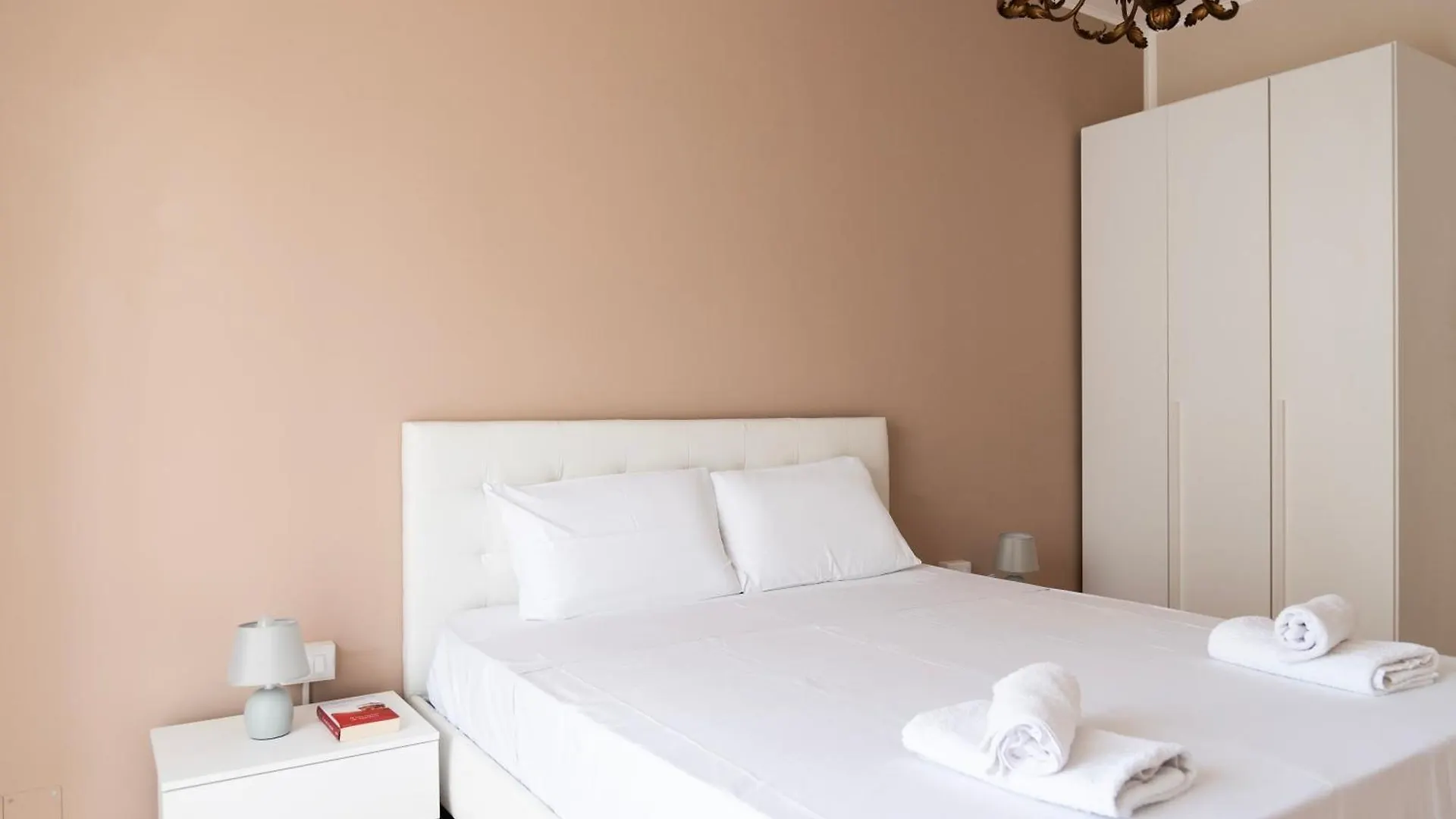 Appartamento Casa Dali Via Venezian 14 Milano